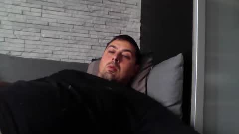 Snapshot of xfikusx44 chatting on November 4, 8:24 am xfikusx44 online show from November 4, 8:24 am