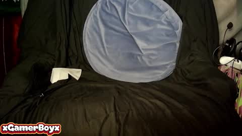 Snapshot of xgamerboyx chatting on October 19, 3:18 am xgamerboyx online show from October 19, 3:18 am