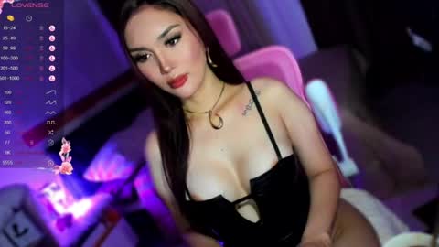 preciousxoxo  online show from August 10, 4:27 am