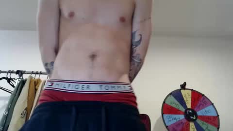 Snapshot of xgoonxmasterx chatting on March 13, 6:20 am xgoonxmasterx online show from March 13, 6:20 am