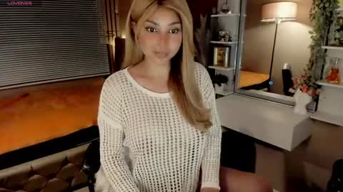 hey honey online show from July 13, 3:42 am