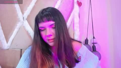 hinata  online show from November 12, 11:36 pm