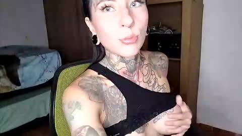   Samara online show from November 9, 10:30 pm