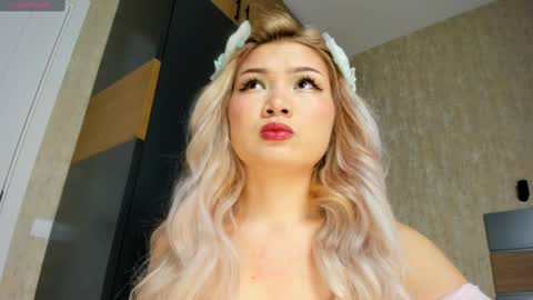 Snapshot of xiao_mei_ chatting on December 2, 3:26 am Sweetie online show from December 2, 3:26 am