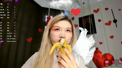 Snapshot of xiao_mei_ chatting on February 5, 5:30 am Sweetie online show from February 5, 5:30 am