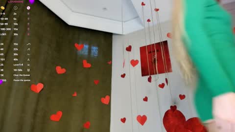 Snapshot of xiao_mei_ chatting on February 6, 7:56 am Sweetie online show from February 6, 7:56 am