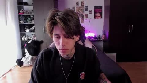 xIce Boy online show from February 19, 1:18 pm