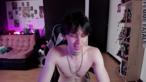 xIce Boy online show from June 4, 6:47 pm