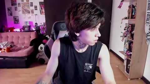 xIce Boy online show from June 14, 2:41 pm