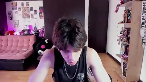 xIce Boy online show from June 15, 2:52 pm