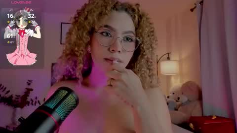 camila online show from November 25, 8:31 pm