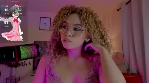 camila online show from November 28, 9:50 pm