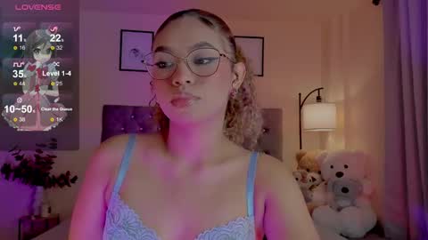 camila online show from February 17, 5:19 pm