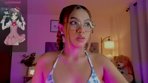 camila online show from July 10, 9:06 pm