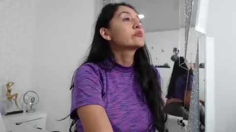 ximena suarez online show from January 28, 3:47 am