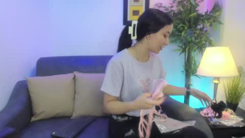 ximenasalazar online show from December 23, 10:53 am