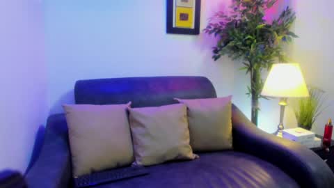 ximenasalazar online show from January 18, 10:49 am