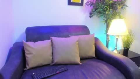 ximenasalazar online show from January 25, 10:51 am