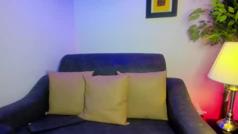ximenasalazar online show from February 10, 10:53 am