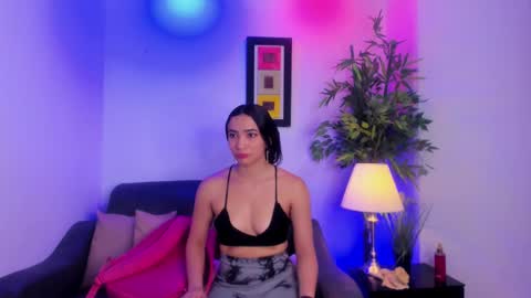 ximenasalazar online show from March 5, 10:44 am
