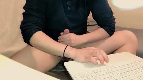 ximradiaz online show from March 18, 1:42 am