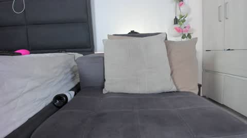 Snapshot of ximtia_xs chatting on January 28, 6:49 pm ximtia online show from January 28, 6:49 pm