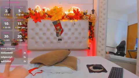 xiomara_cortes online show from December 23, 10:44 pm