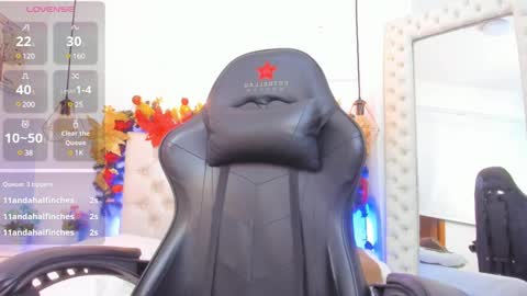 xiomara_cortes online show from December 26, 10:41 pm