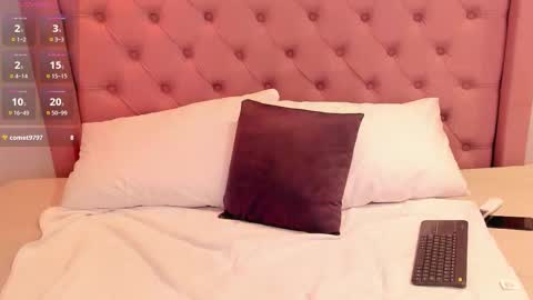 Snapshot of xiomi_monroe chatting on March 15, 5:19 pm Xiomara online show from March 15, 5:19 pm