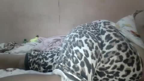 xjuicytits online show from July 29, 3:15 am