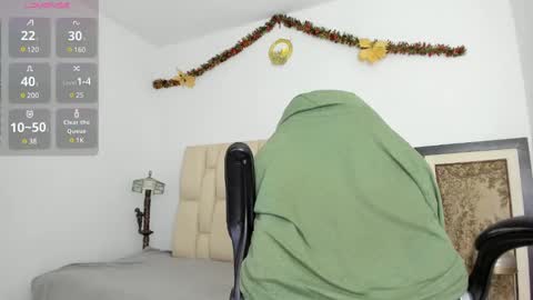 welcome friends online show from December 14, 4:12 am