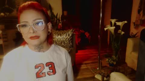 Snapshot of xlisbetx chatting on October 9, 2:09 am xlisbetx online show from October 9, 2:09 am