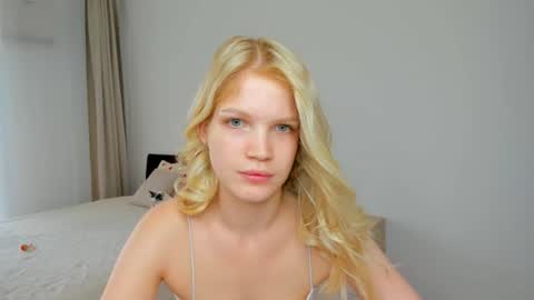Chloe online show from July 23, 6:55 am