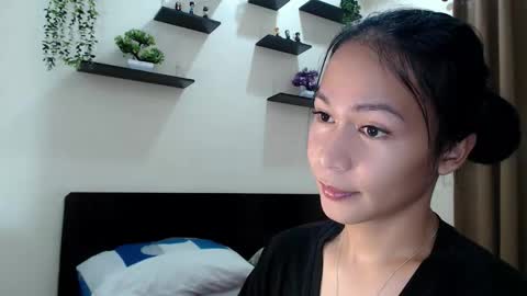 Alice online show from March 26, 5:07 pm