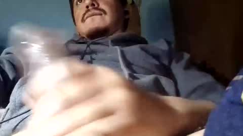 Snapshot of xmarcos30 chatting on May 28, 5:05 am xmarcos30 online show from May 28, 5:05 am