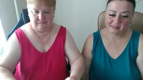 Snapshot of xmollyjanex chatting on September 13, 11:21 am XMollyJaneX online show from September 13, 11:21 am