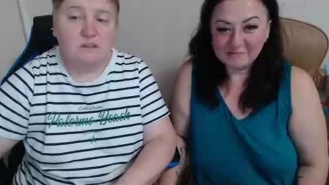 Snapshot of xmollyjanex chatting on September 17, 5:47 pm XMollyJaneX online show from September 17, 5:47 pm