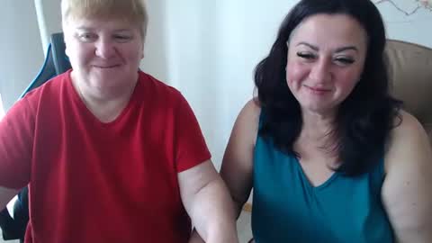 Snapshot of xmollyjanex chatting on September 18, 7:10 am XMollyJaneX online show from September 18, 7:10 am