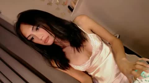 Snapshot of xnaughtyandsweet69_ chatting on February 1, 2:05 am JACKY DELOS SANTOS online show from February 1, 2:05 am