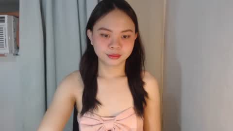 nathalie online show from February 23, 5:27 am