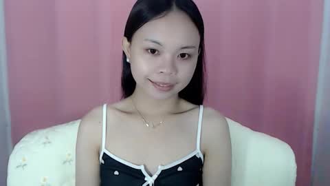 nathalie online show from April 27, 4:27 pm