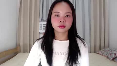 nathalie online show from June 9, 4:46 am