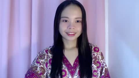 nathalie online show from June 14, 6:32 pm