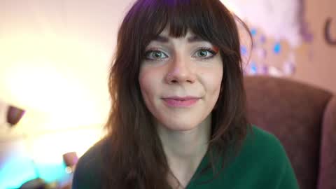 Bella Bondai online show from December 3, 10:06 am
