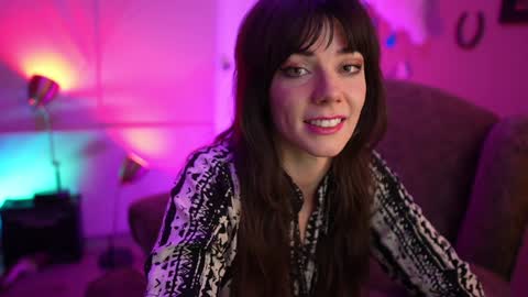 Bella Bondai online show from December 15, 9:56 am