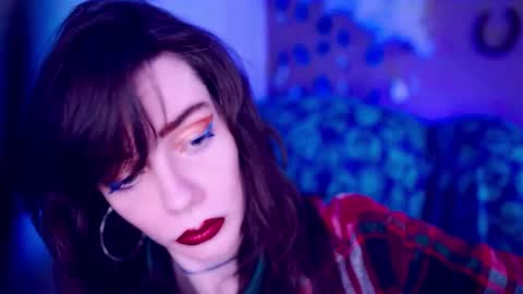 Bella Bondai online show from December 20, 3:57 am