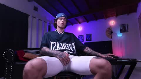   online show from November 8, 12:11 am