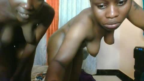 Xoxo online show from September 11, 1:39 am
