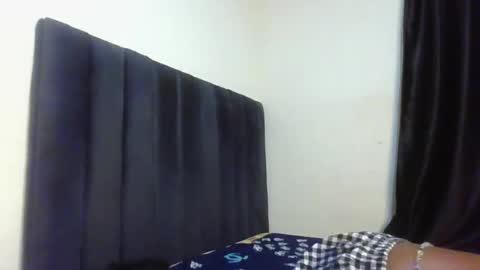 Snapshot of xoxo_sexyla chatting on July 8, 3:55 am Raya online show from July 8, 3:55 am