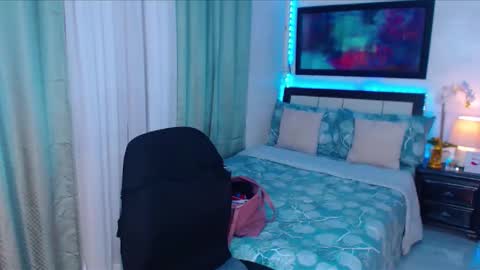 amanda online show from January 18, 7:07 am